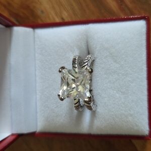 Single Stone Silver tone ring